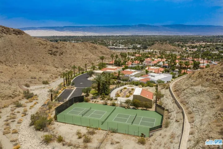 30 Cresta Verde Drive, Rancho Mirage, California 92270