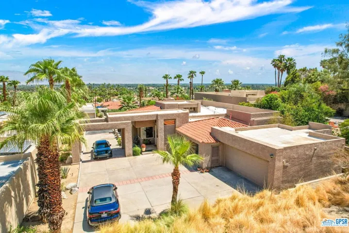 30 Cresta Verde Drive, Rancho Mirage, California 92270