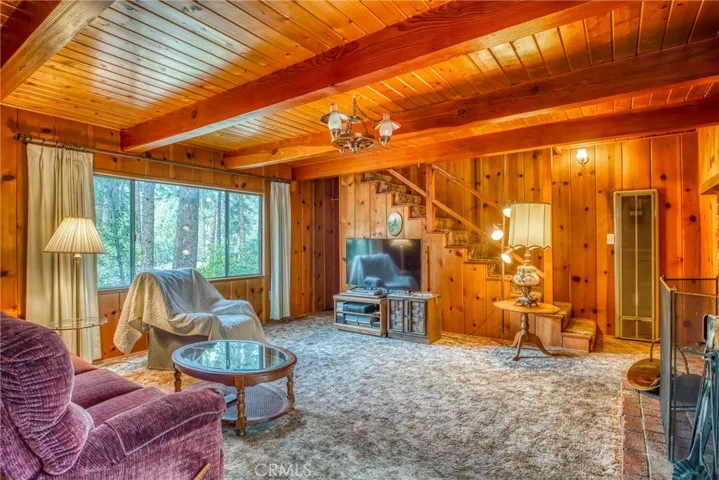 1663 Betty Street, Wrightwood, California 92397