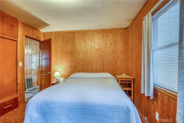 1663 Betty Street, Wrightwood, California 92397