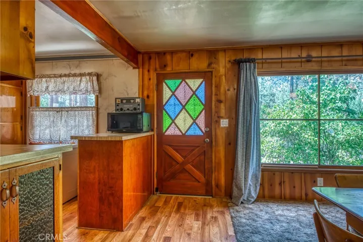 1663 Betty Street, Wrightwood, California 92397