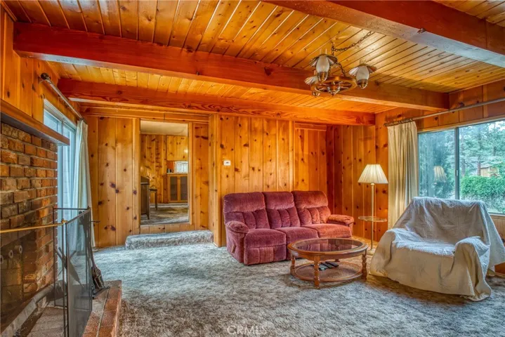 1663 Betty Street, Wrightwood, California 92397