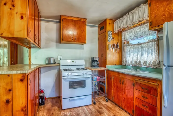 1663 Betty Street, Wrightwood, California 92397