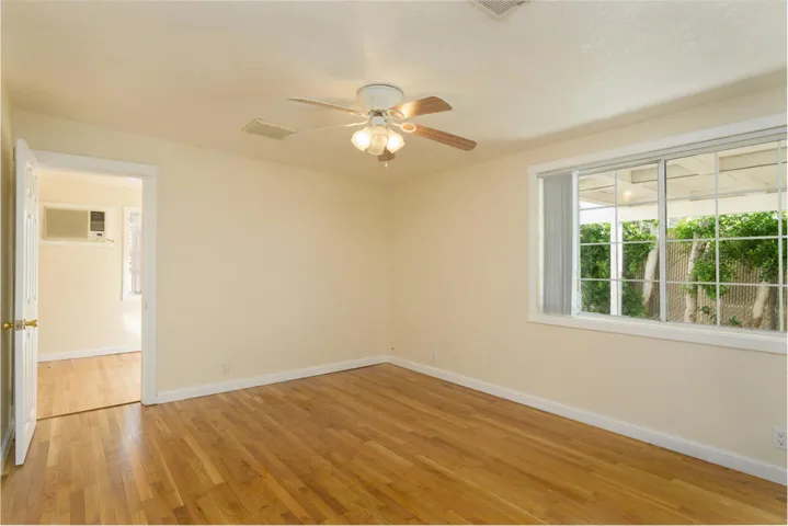 66300_3rd_St_DHS_MLS_16