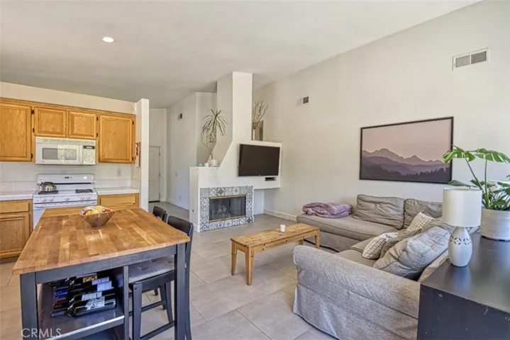 25604 Christie Court, Stevenson Ranch, California 91381
