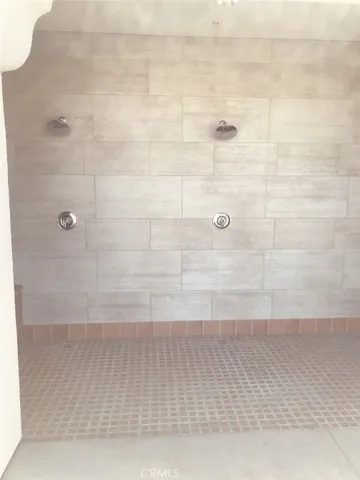 Association outdoor showers