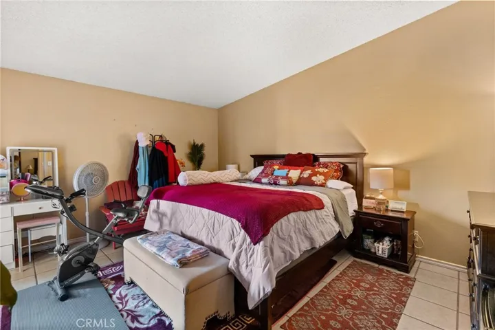 620 N Dudley Street, Pomona, California 91768