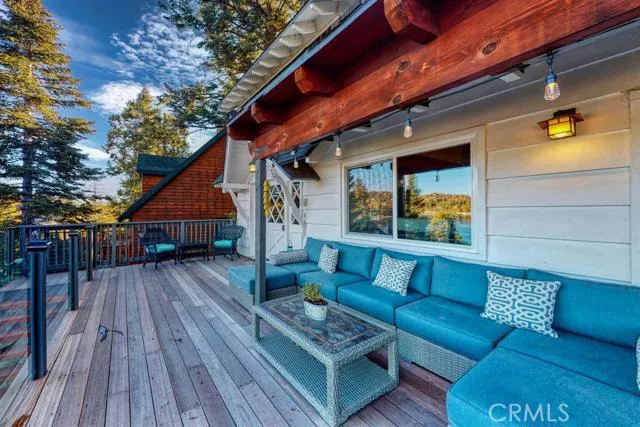 28923 Palisades Drive, Lake Arrowhead, California 92352