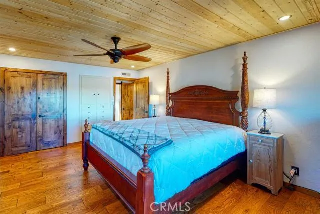28923 Palisades Drive, Lake Arrowhead, California 92352
