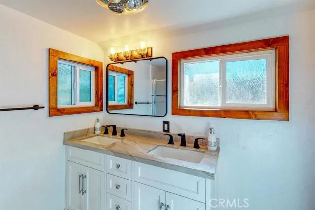 28923 Palisades Drive, Lake Arrowhead, California 92352