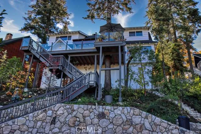 28923 Palisades Drive, Lake Arrowhead, California 92352