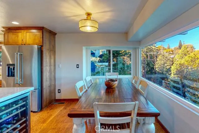 28923 Palisades Drive, Lake Arrowhead, California 92352