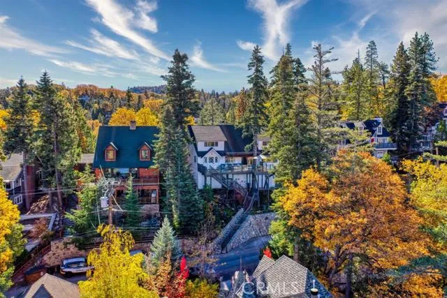28923 Palisades Drive, Lake Arrowhead, California 92352
