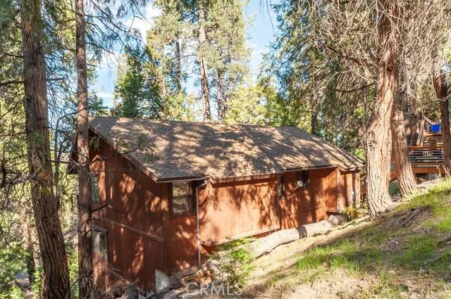 24166 Cresta Drive, Crestline, California 92325
