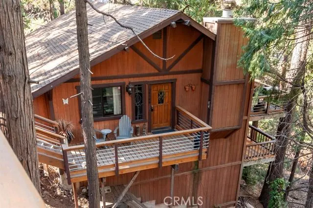 24166 Cresta Drive, Crestline, California 92325