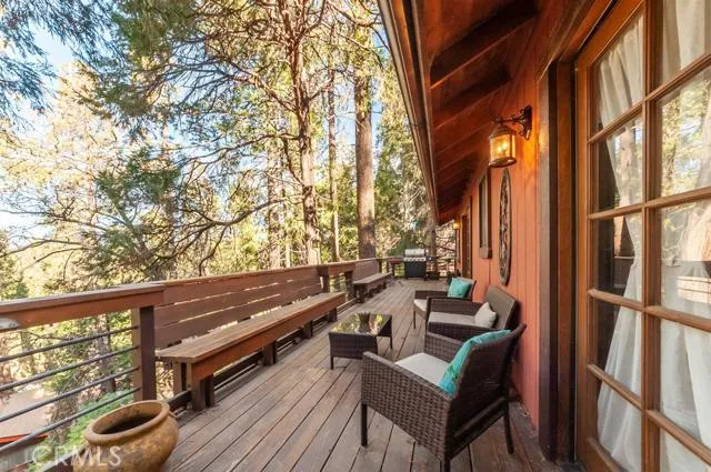 24166 Cresta Drive, Crestline, California 92325