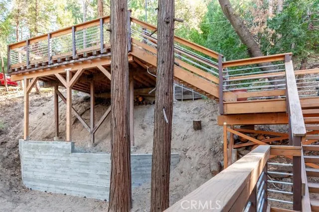 24166 Cresta Drive, Crestline, California 92325