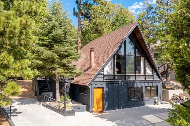 443 State Hwy 173, Lake Arrowhead, California 92352