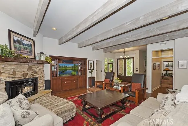 27434 Meadow Bay Drive, Lake Arrowhead, California 92352
