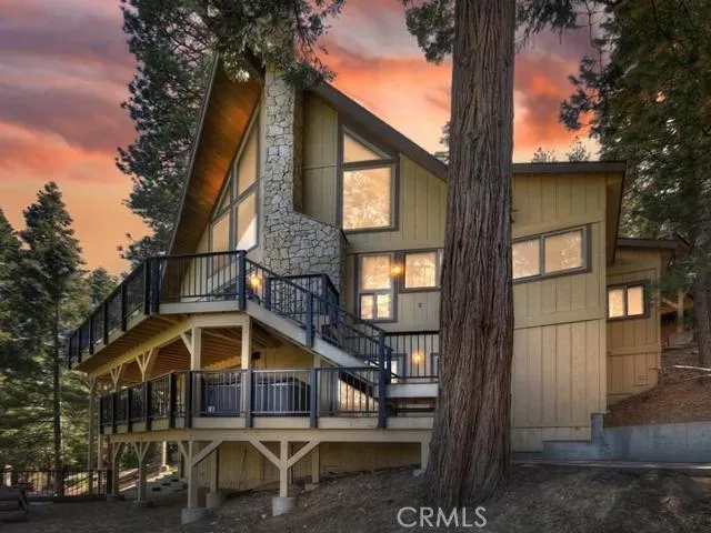 26621 Thunderbird Drive, Lake Arrowhead, California 92352
