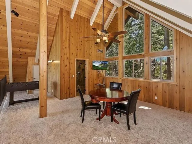 26621 Thunderbird Drive, Lake Arrowhead, California 92352