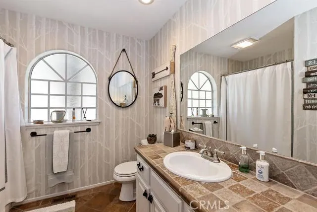 27402 North Bay Road, Lake Arrowhead, California 92352