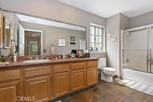27402 North Bay Road, Lake Arrowhead, California 92352