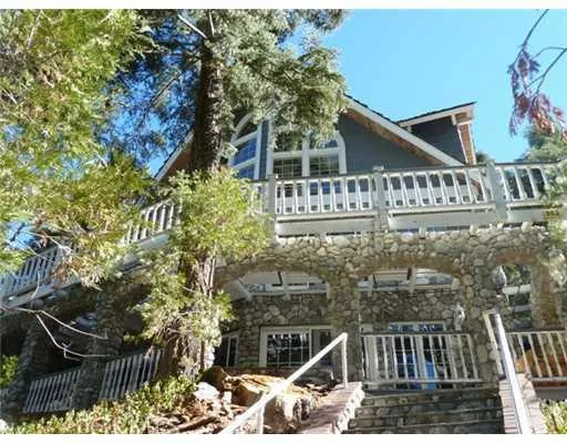 755 Grass Valley Road, Lake Arrowhead, California 92352