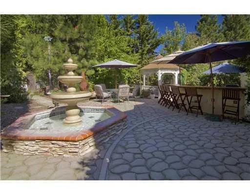 27200 Peninsula Drive, Lake Arrowhead, California 92352