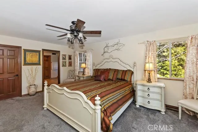27388 Elmwood Drive, Lake Arrowhead, California 92352