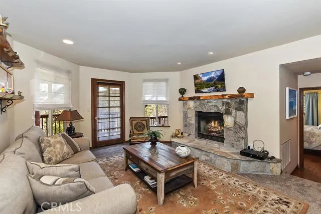 27388 Elmwood Drive, Lake Arrowhead, California 92352