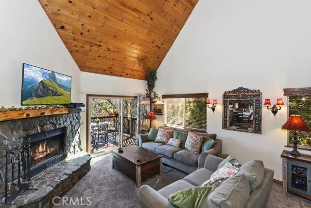 27388 Elmwood Drive, Lake Arrowhead, California 92352