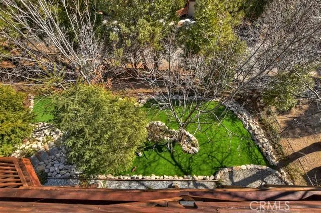 27388 Elmwood Drive, Lake Arrowhead, California 92352