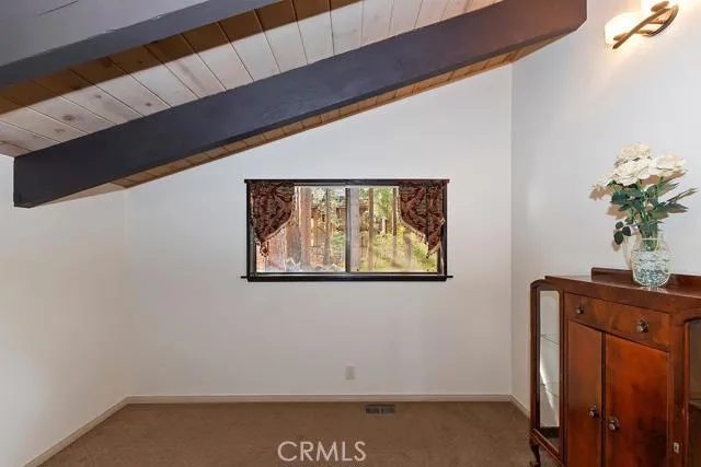 400 Bel Air Drive, Lake Arrowhead, California 92352