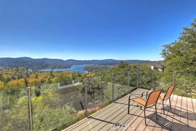 1303 Yellowstone Drive, Lake Arrowhead, California 92352