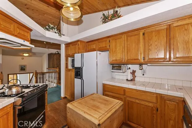 38969 N Bay Drive, None, California 92315