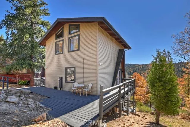 27508 Cedarwood Drive, Lake Arrowhead, California 92352