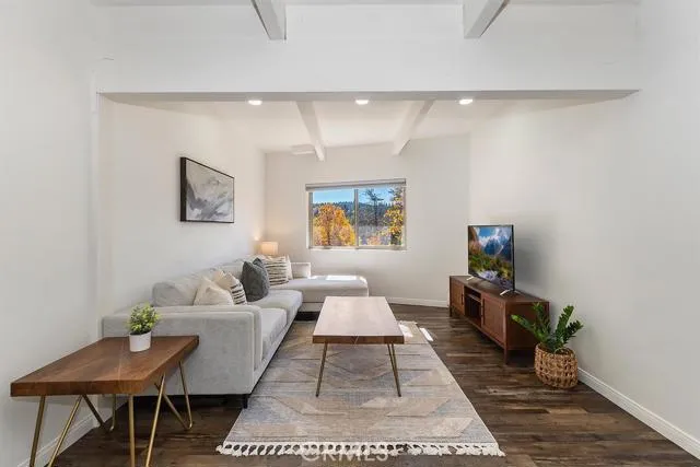 27508 Cedarwood Drive, Lake Arrowhead, California 92352