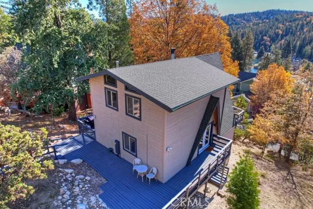 27508 Cedarwood Drive, Lake Arrowhead, California 92352