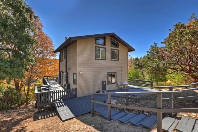 27508 Cedarwood Drive, Lake Arrowhead, California 92352