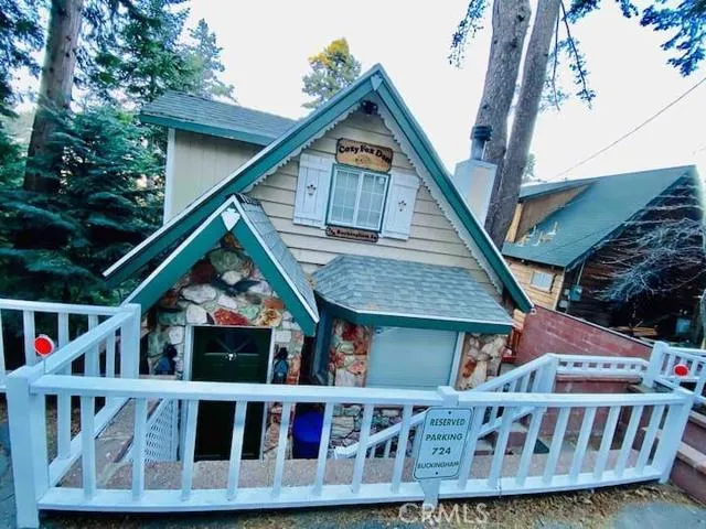 724 Buckingham Square, Lake Arrowhead, California 92352