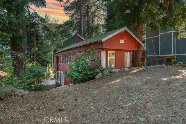 21875 Sawpit Canyon Road, Cedarpines Park, California 92322