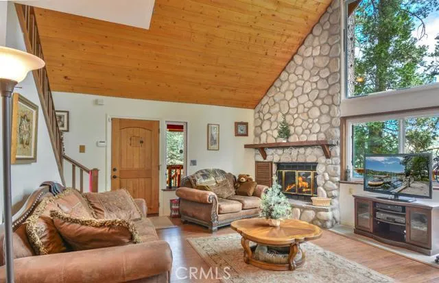 26354 Forest Lane, Twin Peaks, California 92391