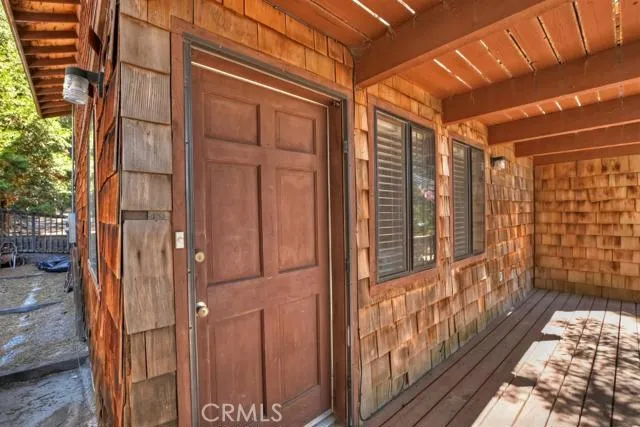 FRONT ENTRY