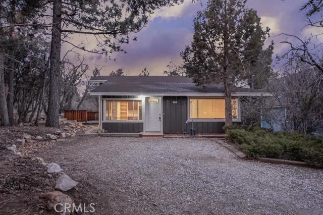 888 Victoria Lane, Sugar Loaf, California 92386