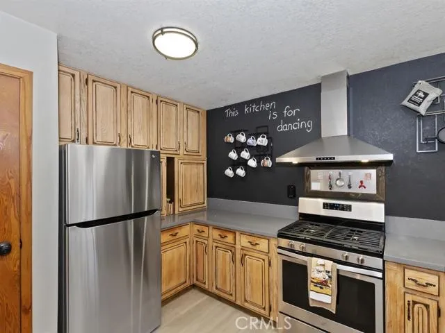 41616 Hummingbird Lane, None, California 92315