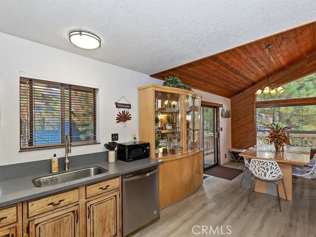 41616 Hummingbird Lane, None, California 92315
