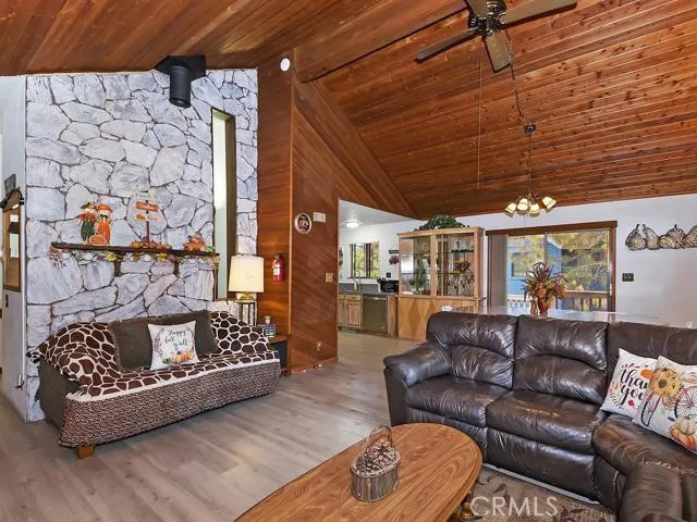 41616 Hummingbird Lane, None, California 92315