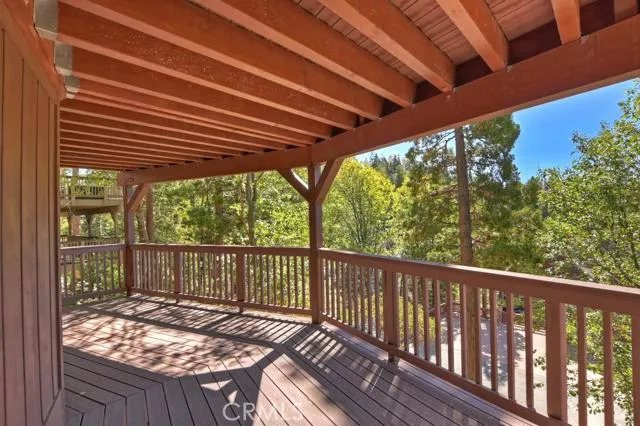 374 Rainier Road, Lake Arrowhead, California 92352