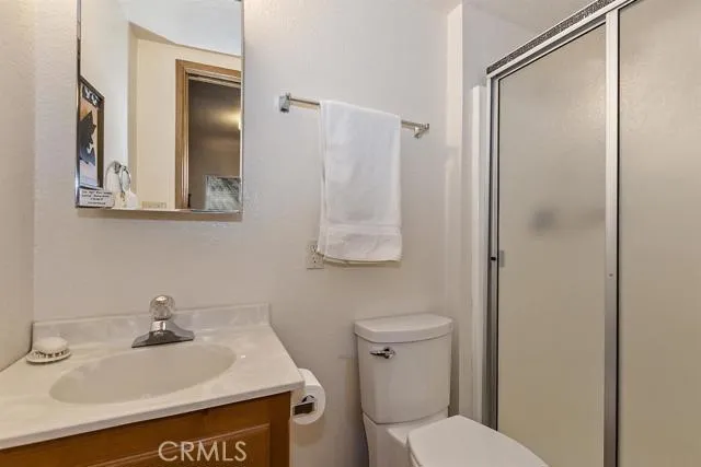 374 Rainier Road, Lake Arrowhead, California 92352